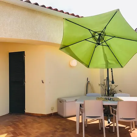 Lägenhet T2 Porto Ambroggio 35 *