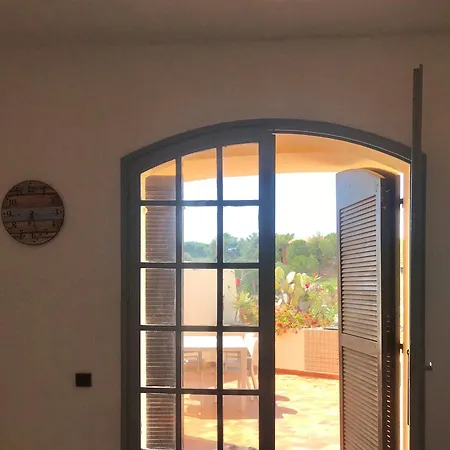 T2 Porto Ambroggio 35 Lägenhet