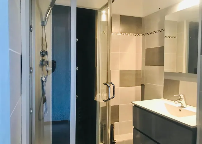 T2 Porto Ambroggio 35 公寓 *